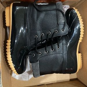 Original duck boots